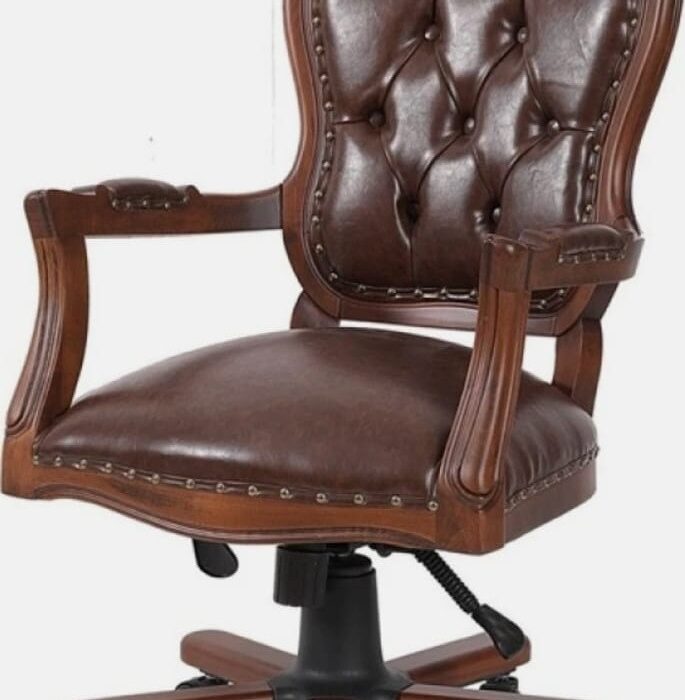 Wooding Mobilya Klasik Dönerli Ceviz Çalışma Koltuğu