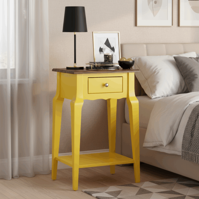 Wooding Mobilya Masif Konik Ceviz Raflı Komodin